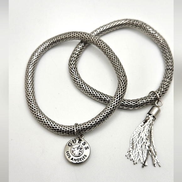 ๐ข3/$19๐ข GUESS Set of 2 Matching Mesh Stretch Silver Bracelets - Picture 1 of 7